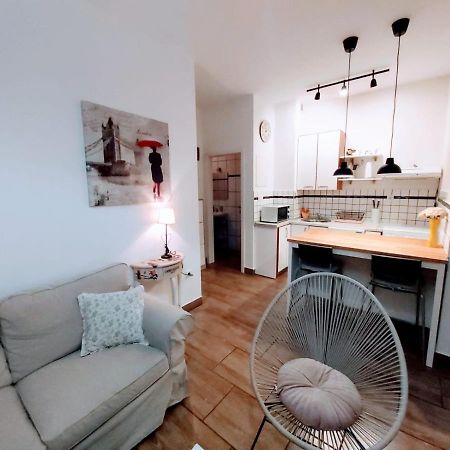 Studio Apartmant Leona With Parking Place Split Exteriér fotografie