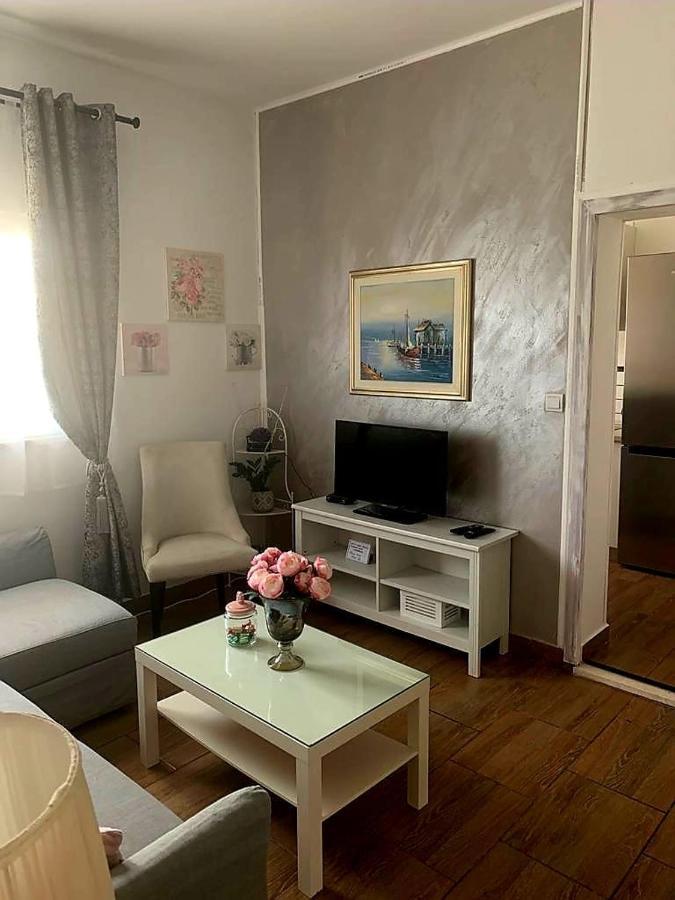 Studio Apartmant Leona With Parking Place Split Exteriér fotografie