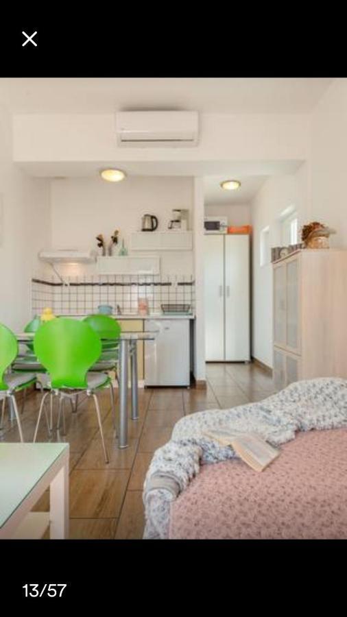 Studio Apartmant Leona With Parking Place Split Exteriér fotografie