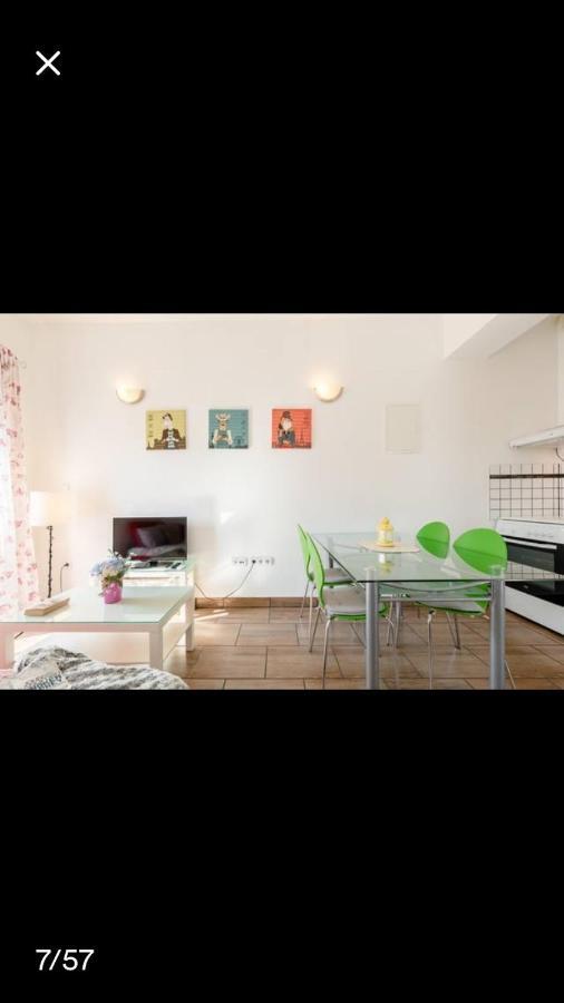 Studio Apartmant Leona With Parking Place Split Exteriér fotografie